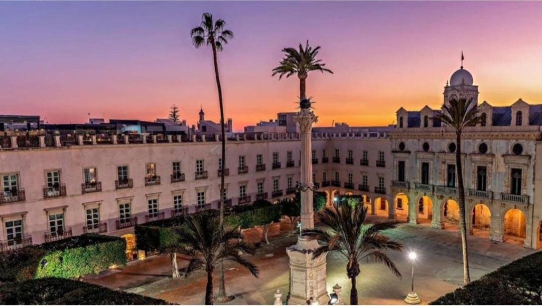 Piso Museo Del Realismo - Catedral - Alcazaba Con Parking Gratis - Super Wifi Apartment Almería Exterior foto